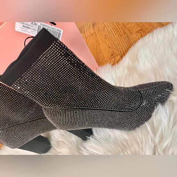 Baybe Bling Sock Booties, Created for Macy's! Size 10 M!! Wild Pair Pewter Bling - Picture 6 of 11